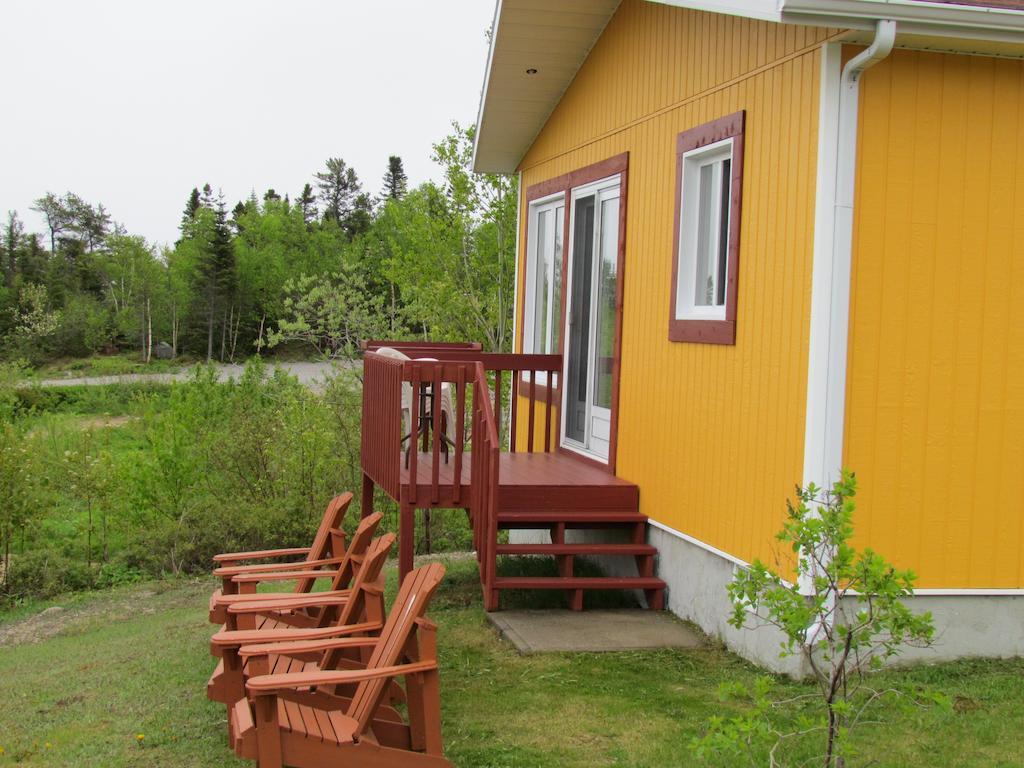 Les Chalets Au Bord De La Mer Les Escoumins Phòng bức ảnh